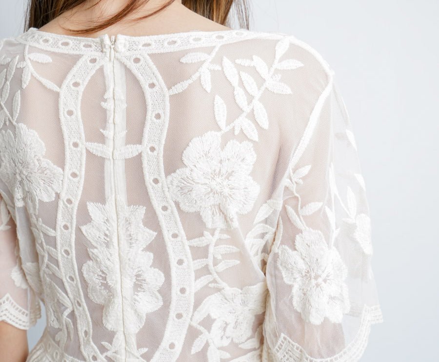 Mono Corto Ibicenco Blanco Encaje LETICIA