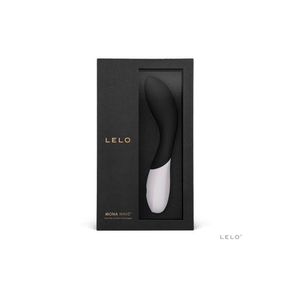 Vibrador LELO MONA Wave™ en color negro, diseñado para la estimulación del punto G con un innovador movimiento ondulante. Su forma ergonómica, material de silicona premium y 10 modos de vibración ofrecen una experiencia de placer intensa y personalizada. Recargable por USB e impermeable.