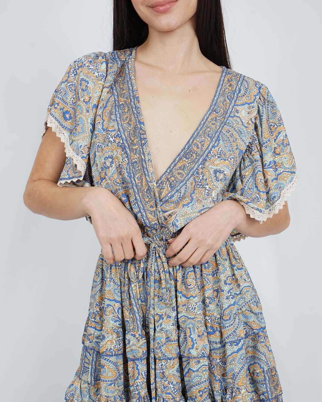 Vestido Boho Seda Corto Volantes SHELMA